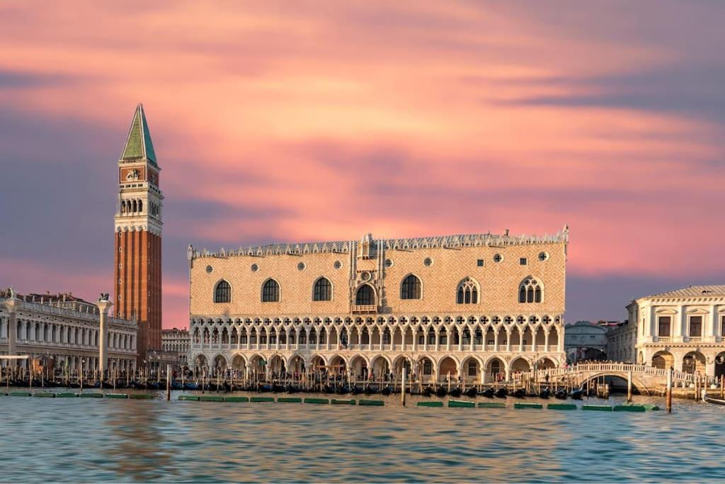 San Marco - Elegante Suite Venedig Eksteriør billede